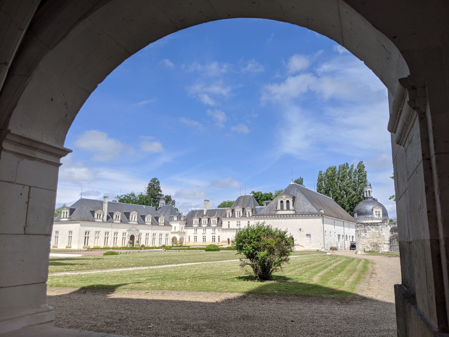 Château et Sainte Chapelle de Champigny sur Veude Touraine